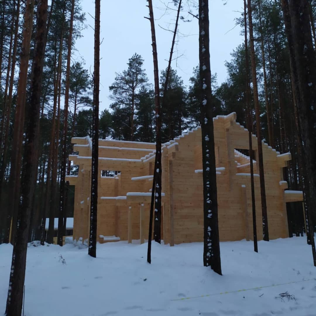 Строительство дома из клееного бруса 205мм г. Пермь ноябрь 2021 г.