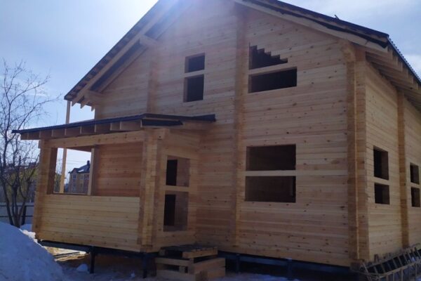 Строительство дома из профилированного бруса 145/205мм Аксарка ЯНАО март 2023