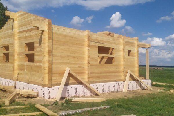 Строительство дома из профилированного бруса 145/205 мм, Омск, июль 2023 г.