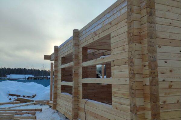 Строительство дома из профилированного бруса 145/205 мм г. Сургут март 2024 г.